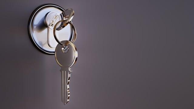 Otevřeme Zamčené Dveře v Praze: Prosek – Telefon: 721 135 007