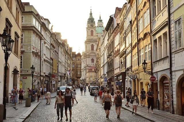 Otevřeme Zamčené Dveře v Praze: Letňany – Telefon: 721 135 007